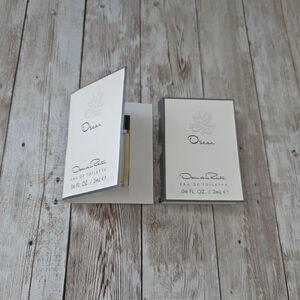 Women's Oscar de la Renta Samples 2ml